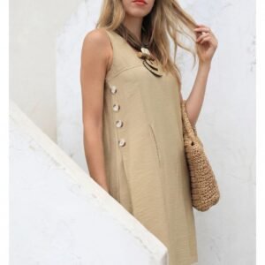 vestido sin mangas beige detalle botones