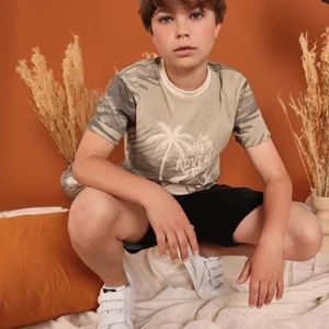 camiseta estampada marrón chico Boboli